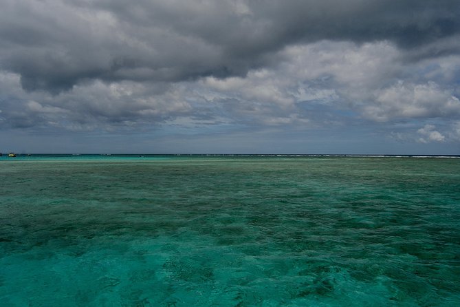 Blue Mango Hole (Healing Hole) - Brandon Bruce and the guide service