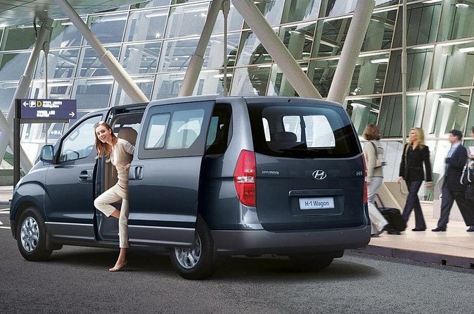 Private Transfer from Piarco Airport to San Fernando - The practical limits of a private airport transfer