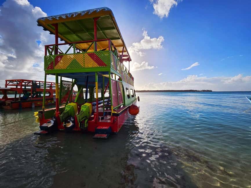 Tobago: Coral Reef Boat Tour with BBQ and Transfer - What this Tobago boat trip is really like
