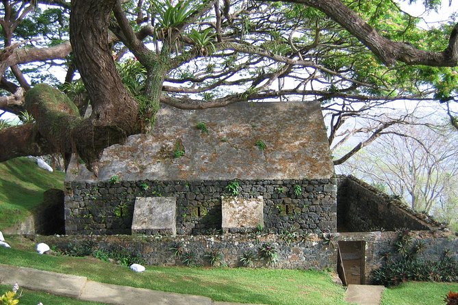 Tobago Island Tour - Fort King George and Scarborough