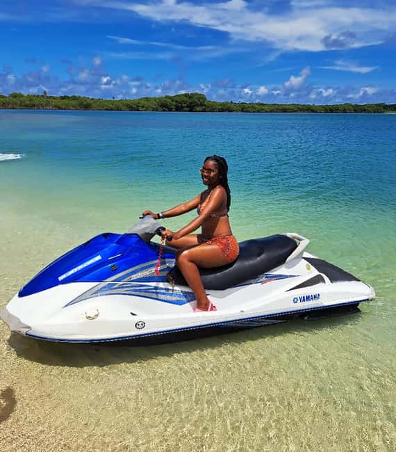 Tobago: Jet Ski Rental for 2 People - Starting at Pigeon Point Beach or Buccoo Beach