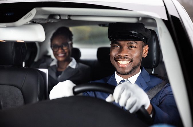Trinidad Airport Transfer to Port of Spain Hotels - The 30 to 45 minute route into Port of Spain