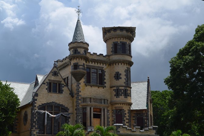 Trinidad Northern Eco-Cultural Full-Day Highlights Tour from Port of Spain - Port of Spain From Independence Square to Queen’s Park Savannah